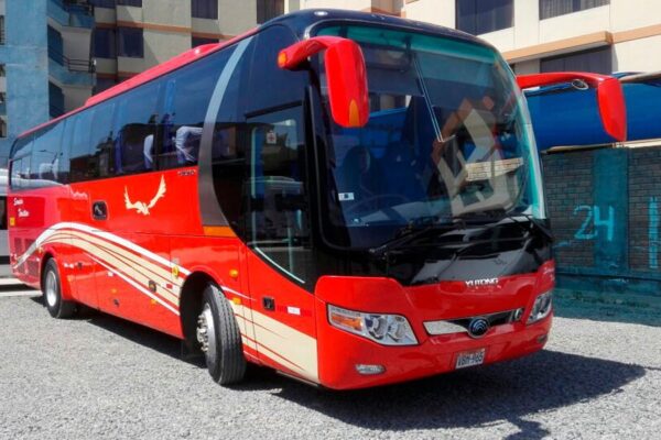 Bus Puno – Chivay con paradas turísticas <span>1 día</span>